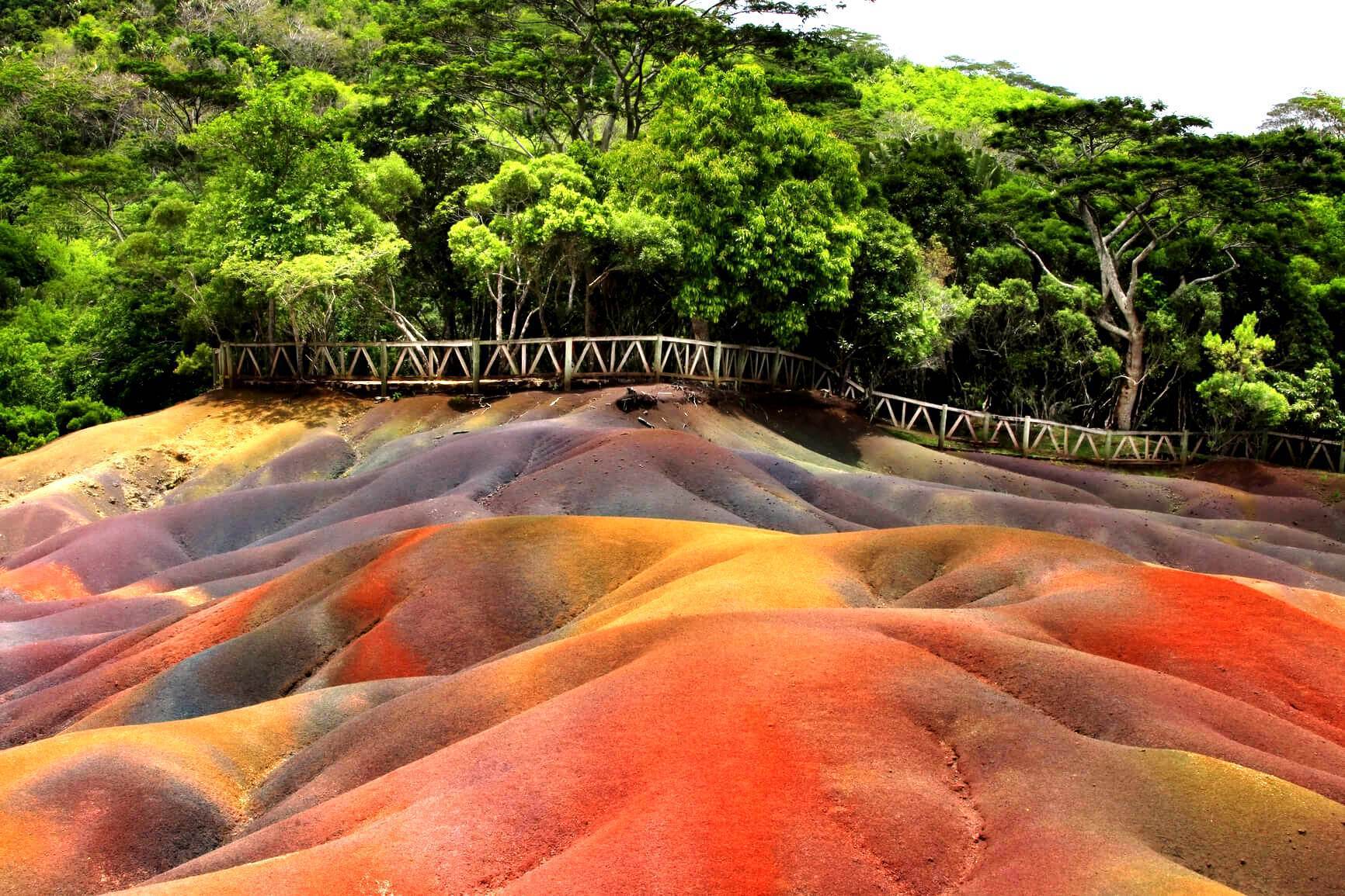 Шамарель - цветные дюны